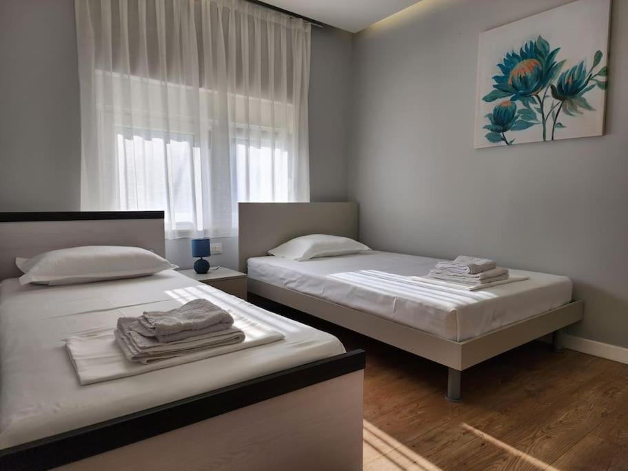 Apartamento Cozy Midtown In Tirana
